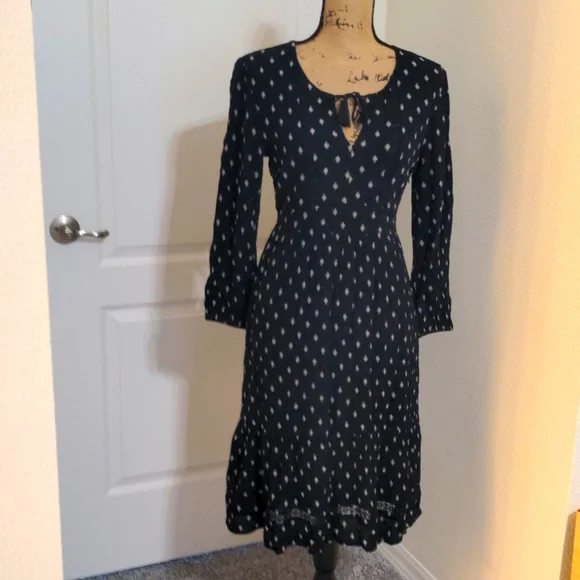 champagne bridesmaids dresses Stretch Cotton Sleeveless Polka Dot Midi Dress